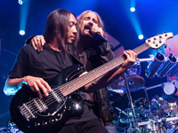 ��������� ��������� �Dream Theater��� �������� � �����